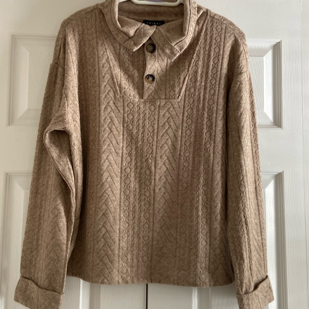 Tribal, fine knit casual sweater